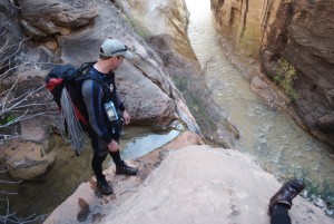 Shaun looks down the final rappel into the Zion Narrows.